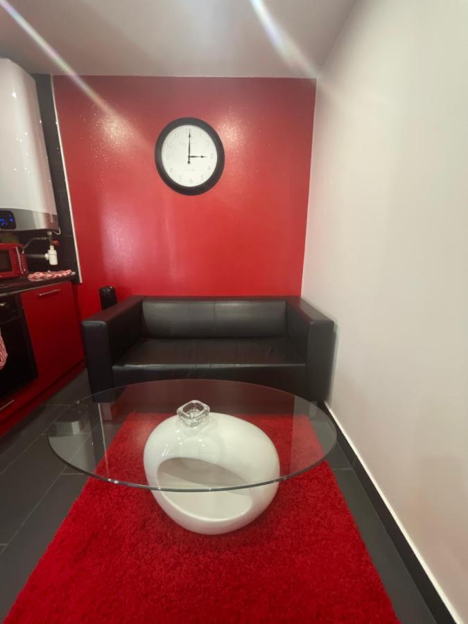 Zekri Apartment Livry-Gargan Luaran gambar