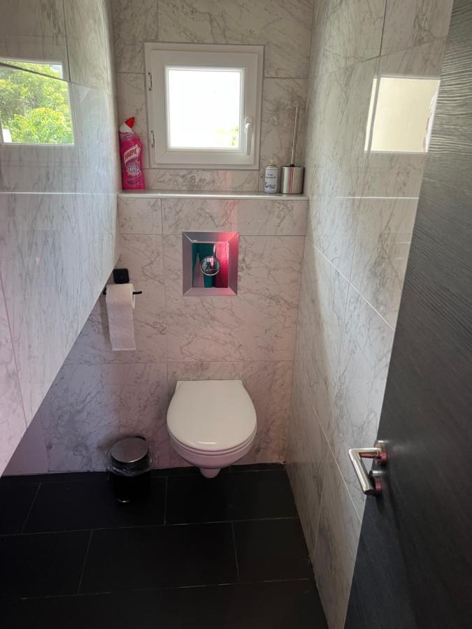 Zekri Apartment Livry-Gargan Luaran gambar